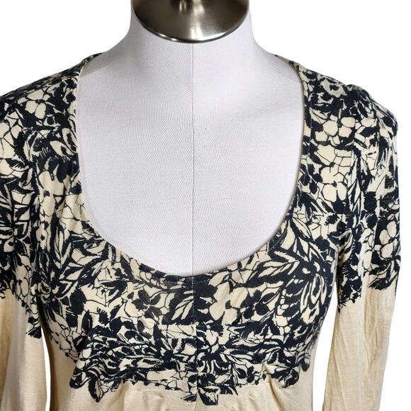 Deletta Anthropologie Ascending Roses Top Cream Grey Motif Women's Small‎ - Picture 3 of 10